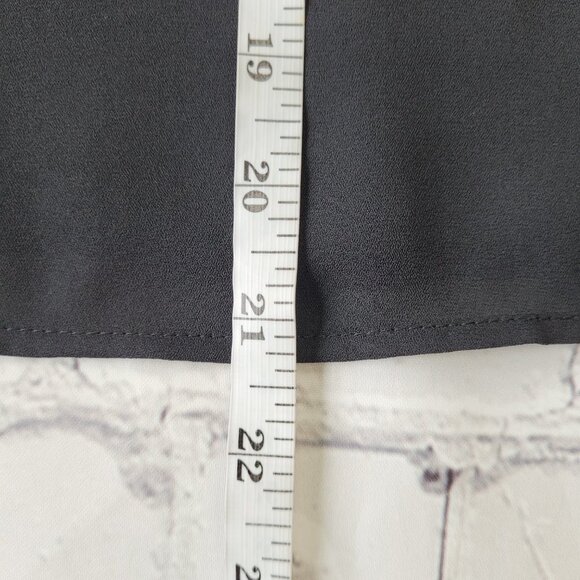 Loft Outlet Woman’s Black chiffon v-neck camisole blouse size Petite M - Picture 9 of 11